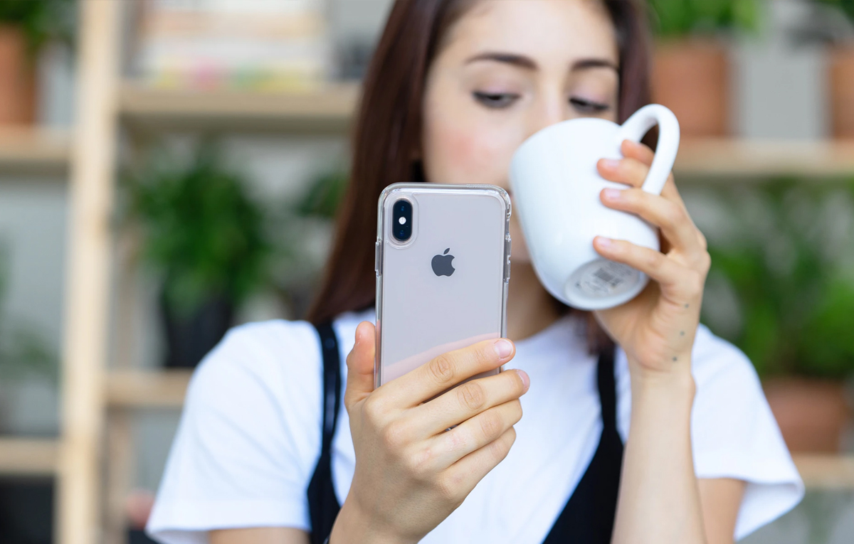 happy shopping airpods case